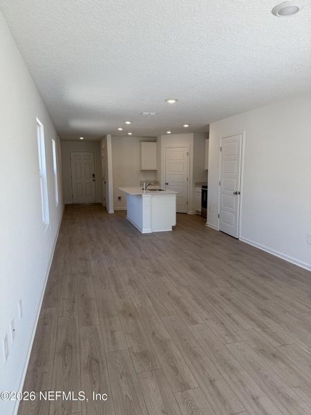 Spacious, unfurnished interior of a new home in Trout River, Jacksonville (Image 21).