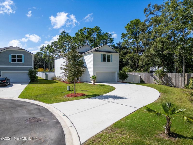 Image 56 of a home in Ravenswood Village.