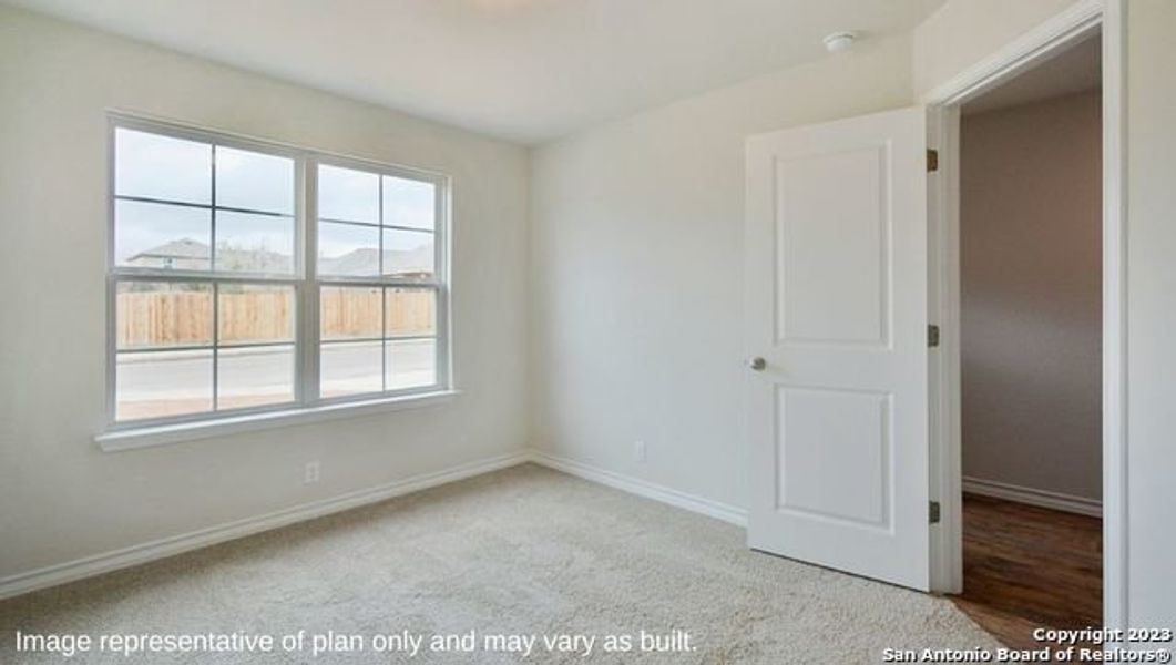 Spacious, unfurnished interior of a new home in Steele Creek, Cibolo (Image 10). Spacious, unfurnished interior of a new home in Steele Creek, Cibolo (Image 10).
