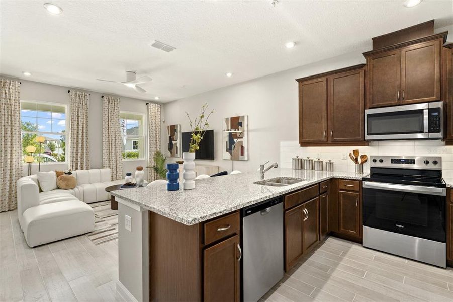 Furnished interior view inside a new home in , Orlando (Image 8).