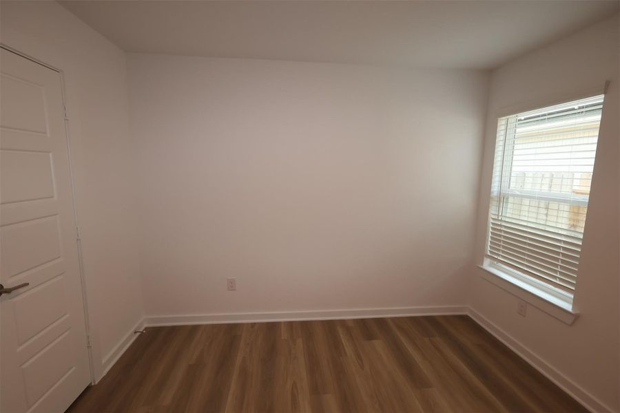 Spacious, unfurnished interior of a new home in Summerview, Fulshear (Image 14). Spacious, unfurnished interior of a new home in Summerview, Fulshear (Image 14).