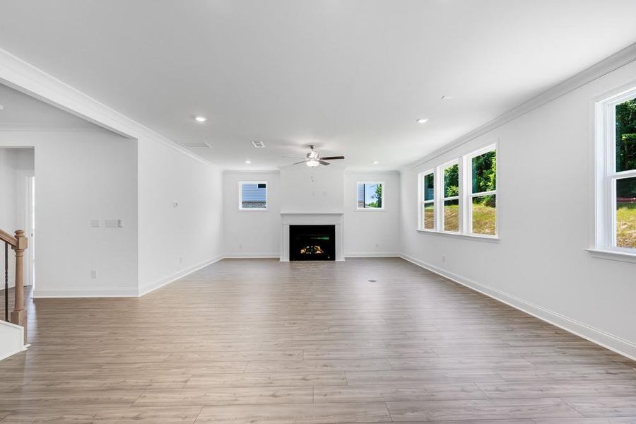 Spacious, unfurnished interior of a new home in Bailey Fence, Dacula (Image 17).