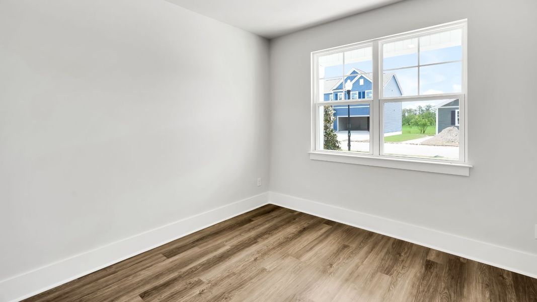 Spacious, unfurnished interior of a new home in Bella Point, Bolivia (Image 19). Spacious, unfurnished interior of a new home in Bella Point, Bolivia (Image 19).