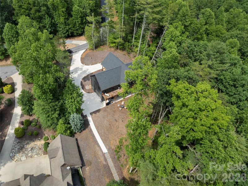 Image 40 of a home in .