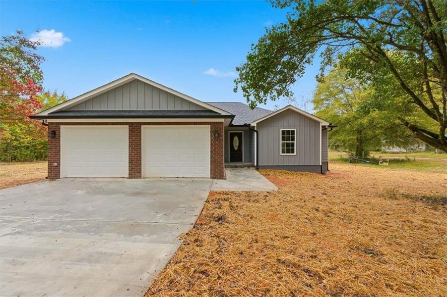 Image 34 of a home in .