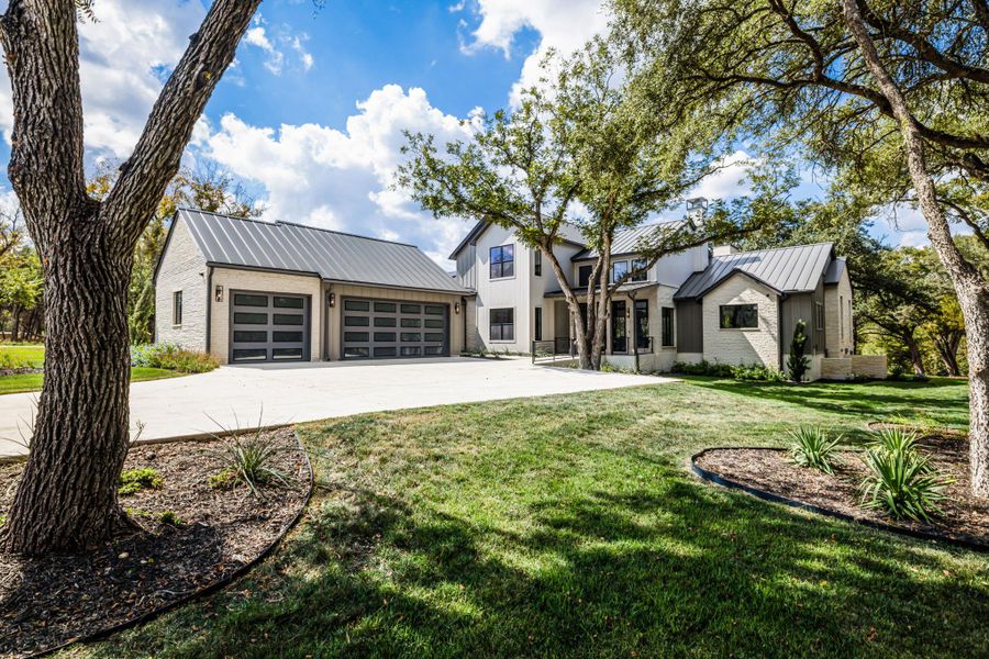 Exterior details and patio area of a home in , New Braunfels (Image 20). Exterior details and patio area of a home in , New Braunfels (Image 20).