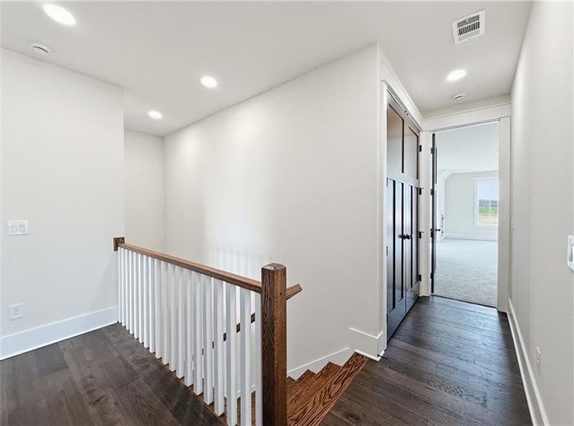 Spacious, unfurnished interior of a new home in , Rydal (Image 55).
