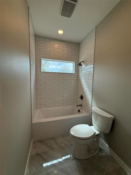 Image 39 of a home in .