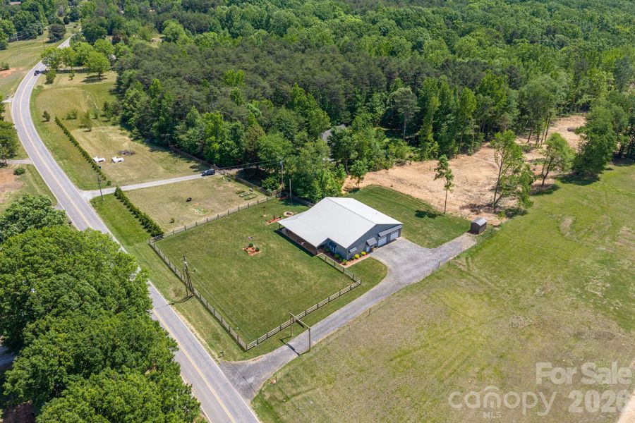 Natural landscape and outdoor views near  in Lincolnton (Image 33).