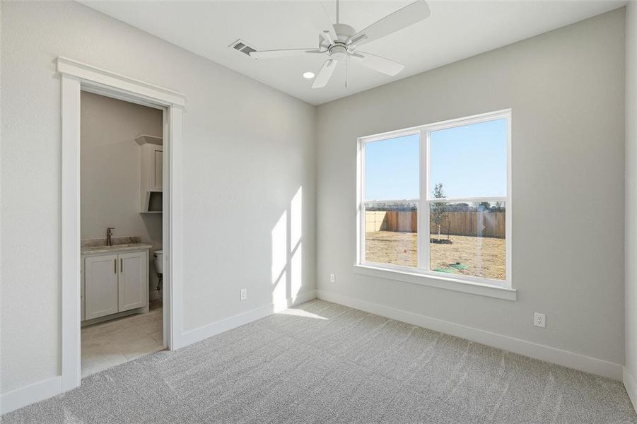 Spacious, unfurnished interior of a new home in , China Spring (Image 28).