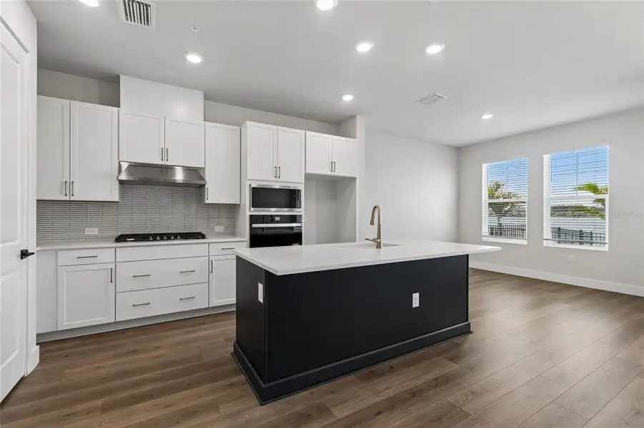 Furnished interior view inside a new home in , Sarasota (Image 4).