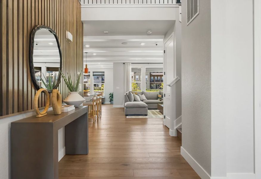 Emerson Model Foyer - 2 of 19