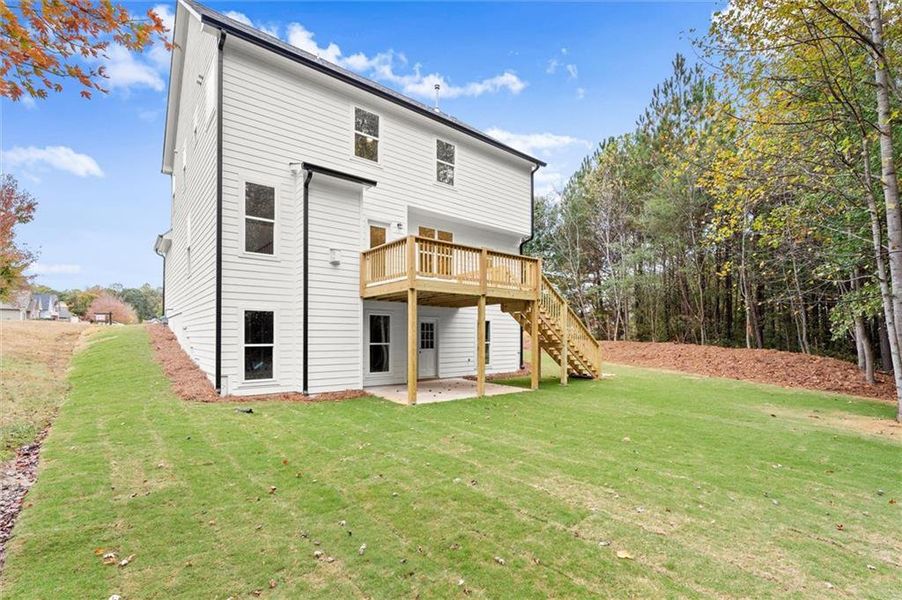 Exterior details and patio area of a home in , Austell (Image 22).