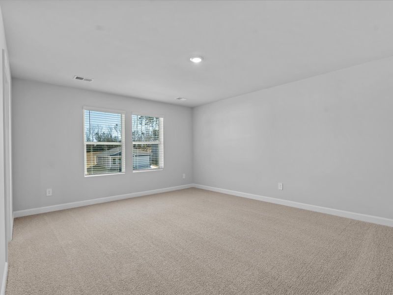 Spacious, unfurnished interior of a new home in Maxwell Commons, Easley (Image 16).