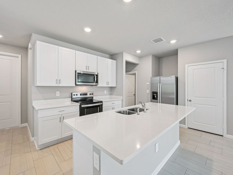 The Sandpiper End at 514 Salisbury Cir