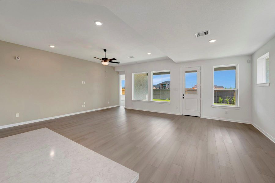Spacious, unfurnished interior of a new home in The Grand Prairie - Retreat Collection, Hockley (Image 30). Spacious, unfurnished interior of a new home in The Grand Prairie - Retreat Collection, Hockley (Image 30).
