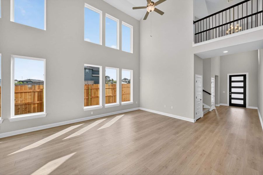 Spacious, unfurnished interior of a new home in Whisper Valley, Manor (Image 15).
