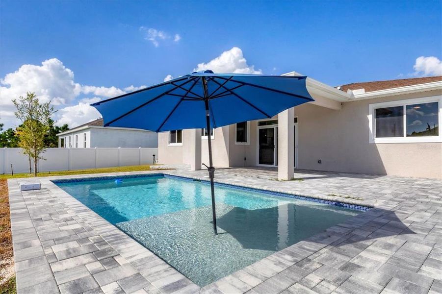 Community amenities in , Port Charlotte (Image 32). Community amenities in , Port Charlotte (Image 32).