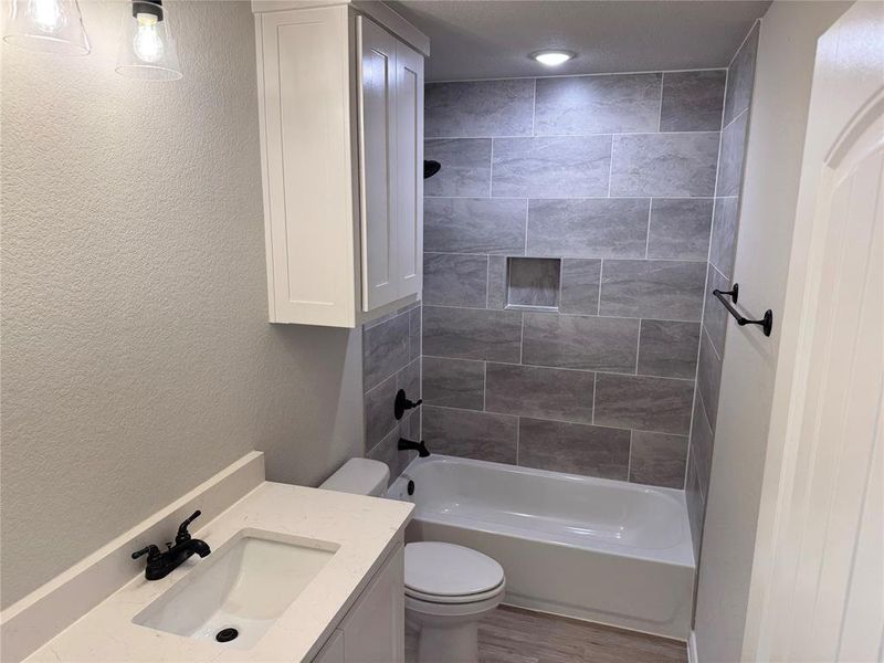 Image 6 of a home in .