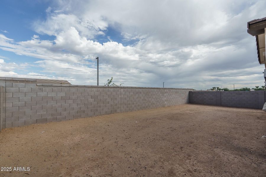 21) BACKYARD 21) BACKYARD