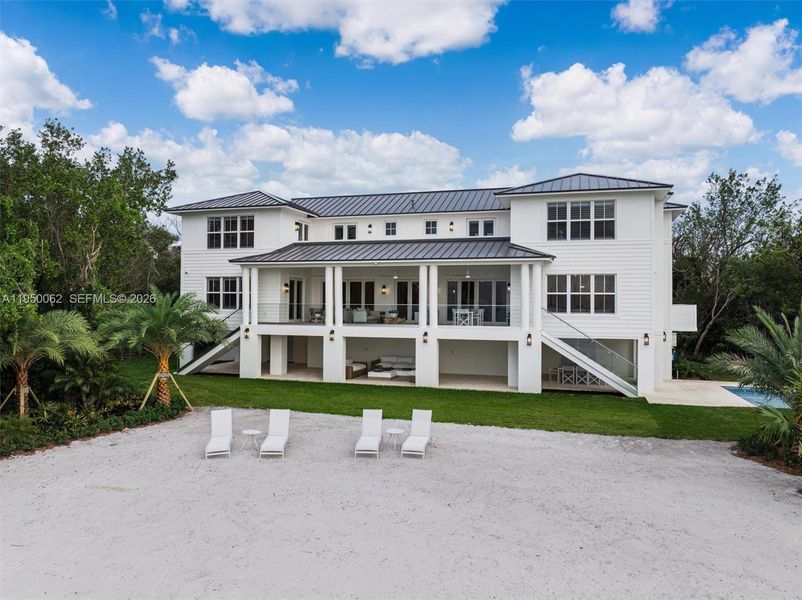 Image 78 of a home in .