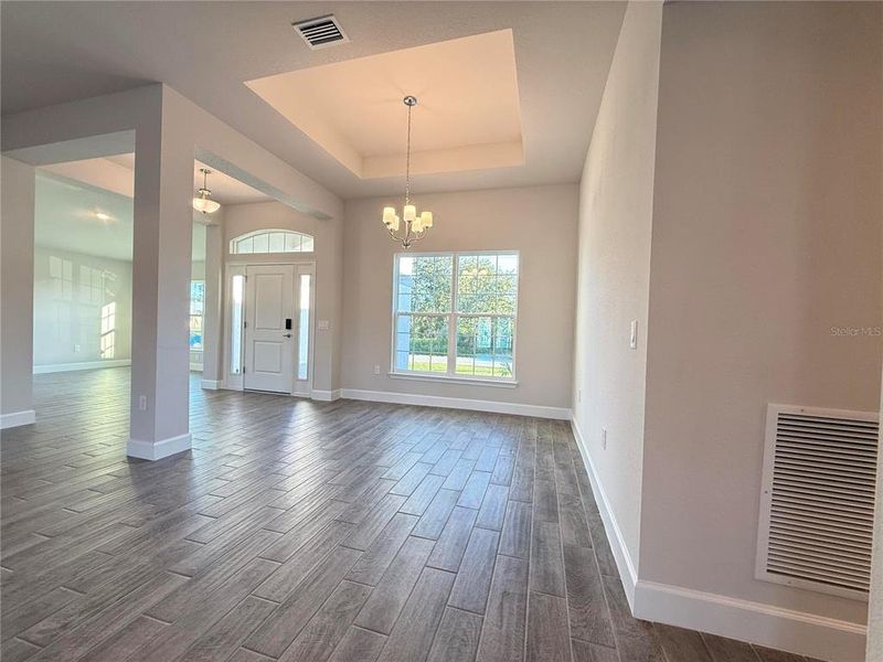 Spacious, unfurnished interior of a new home in , Port Charlotte (Image 11).