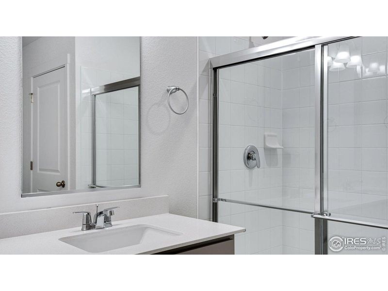 Image 49 of a home in Vista Meadows.