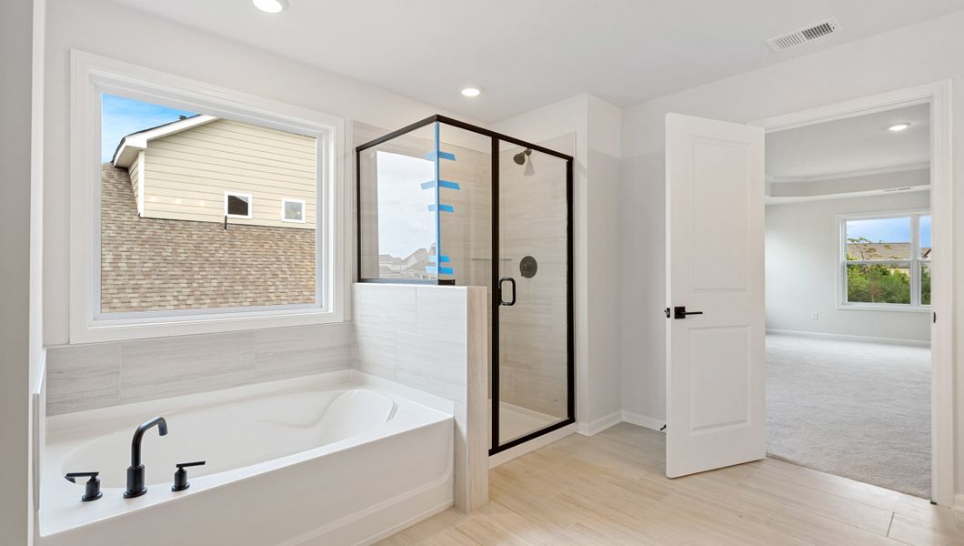 Furnished interior view inside a new home in Campbell Ridge, Piedmont (Image 14).