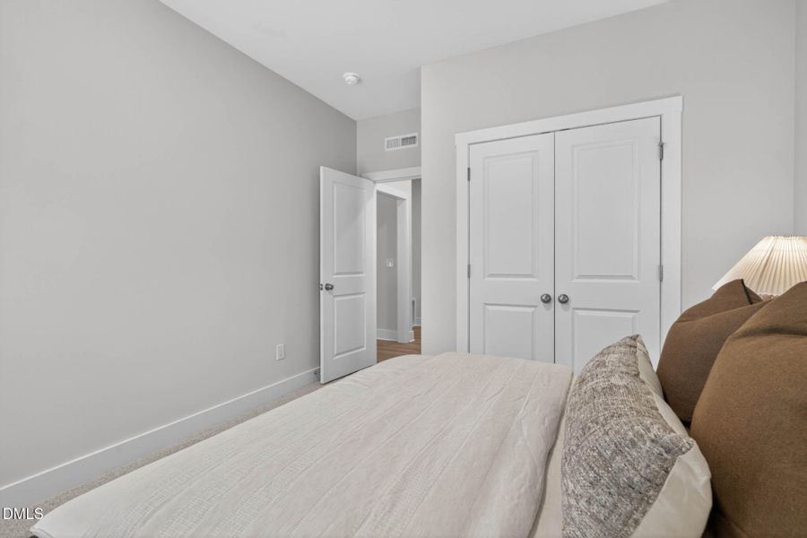 DC 39 Apex Interior-18