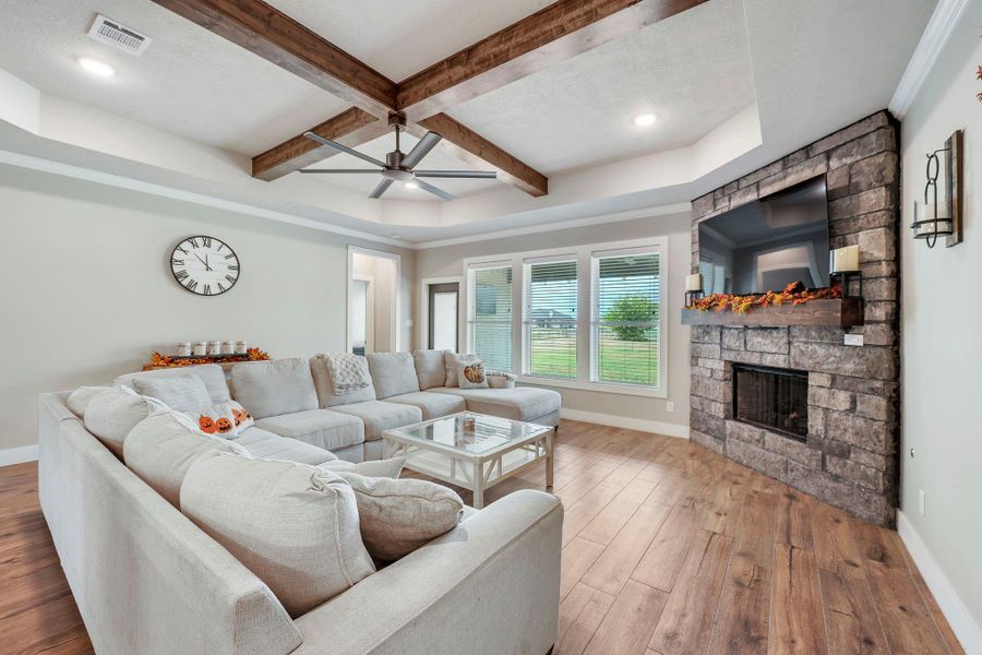 Furnished interior view inside a new home in , Bryan (Image 7).