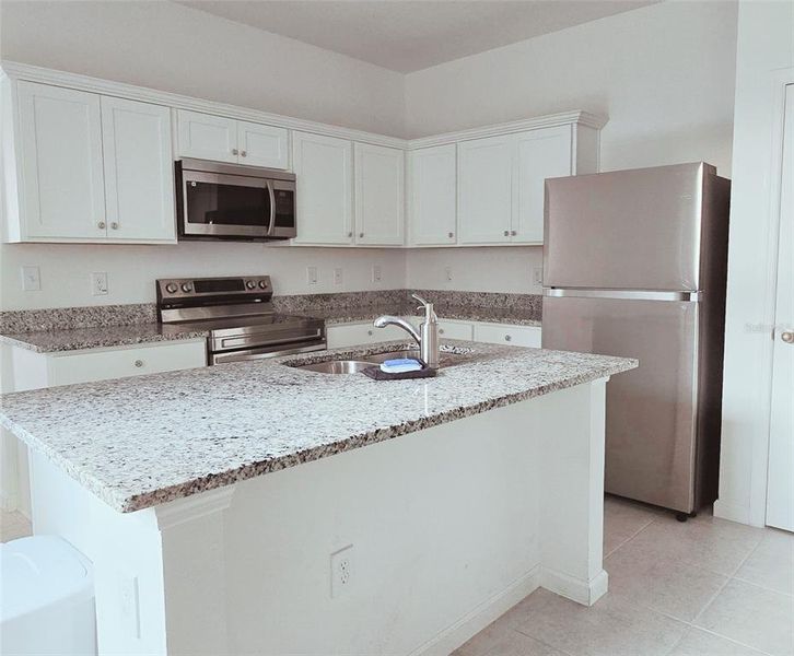Furnished interior view inside a new home in , Haines City (Image 5).