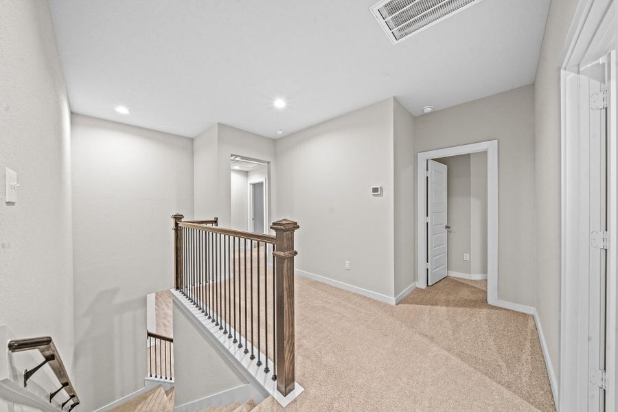 Spacious, unfurnished interior of a new home in Cypress Green, Hockley (Image 29). Spacious, unfurnished interior of a new home in Cypress Green, Hockley (Image 29).