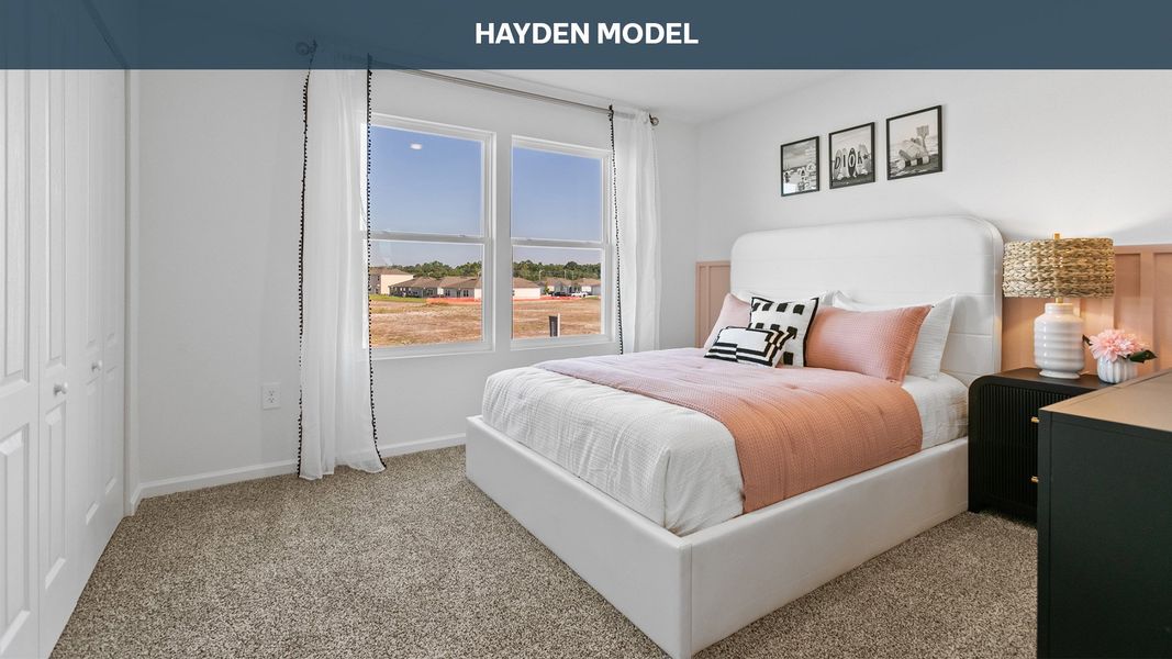 Representative furnished interior of a home built from the HAYDEN by D.R. Horton in Entrada, St. Augustine (Image 28).