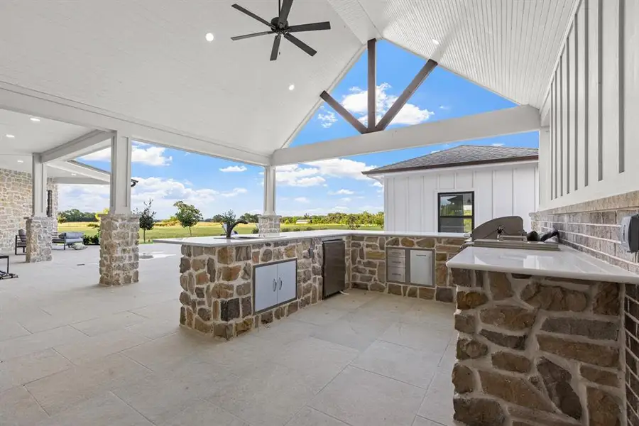 Exterior details and patio area of a home in , Wills Point (Image 4).