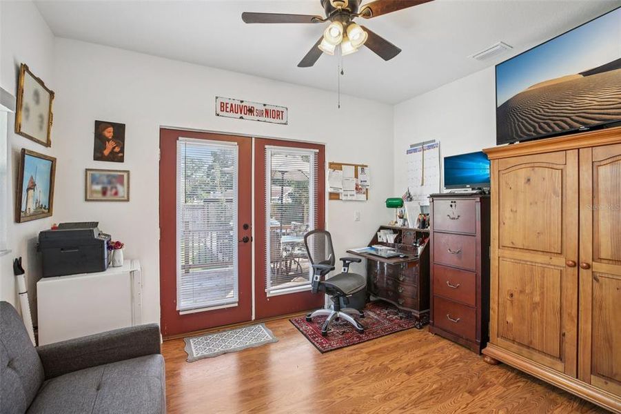 Furnished interior view inside a new home in , St. Petersburg (Image 12).