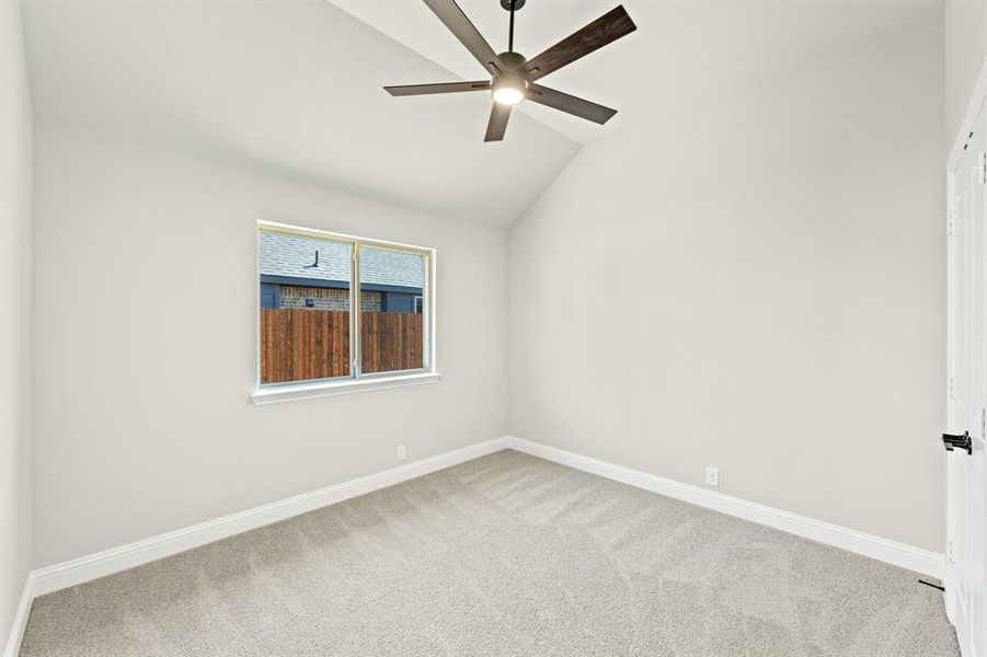Spacious, unfurnished interior of a new home in The Oaks, Red Oak (Image 31).