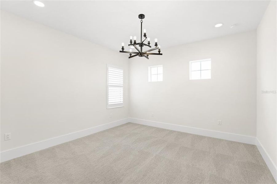 Spacious, unfurnished interior of a new home in , Sarasota (Image 24).