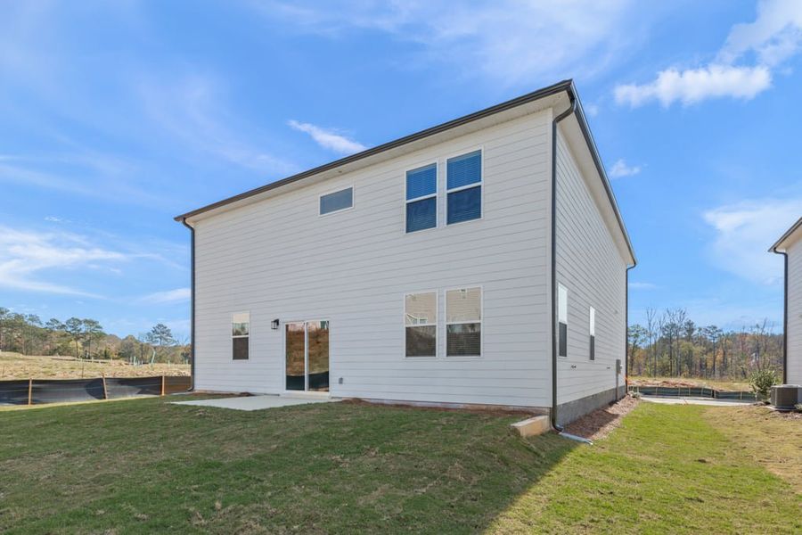 Representative exterior details of a home built from the Travis by Century Communities in Kingsley Creek, Lithonia (Image 3). Representative exterior details of a home built from the Travis by Century Communities in Kingsley Creek, Lithonia (Image 3).