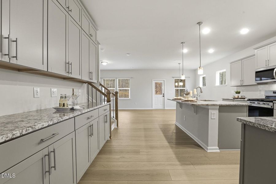 Kitchn and Dining Area