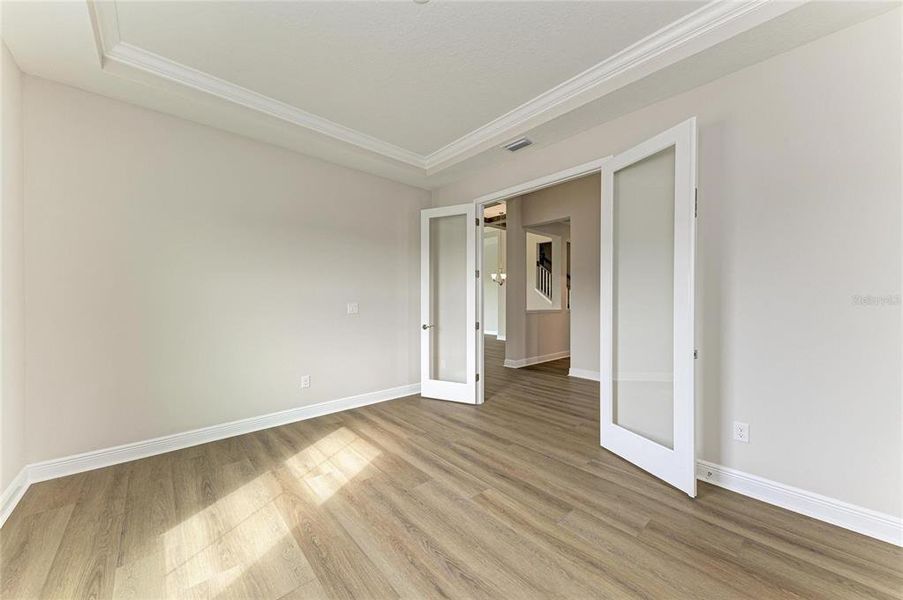 Spacious, unfurnished interior of a new home in North River Ranch, Parrish (Image 20).