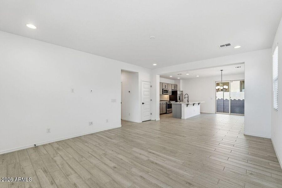 hj-az-phoenix-parkside-villas-cc-rm1-lot