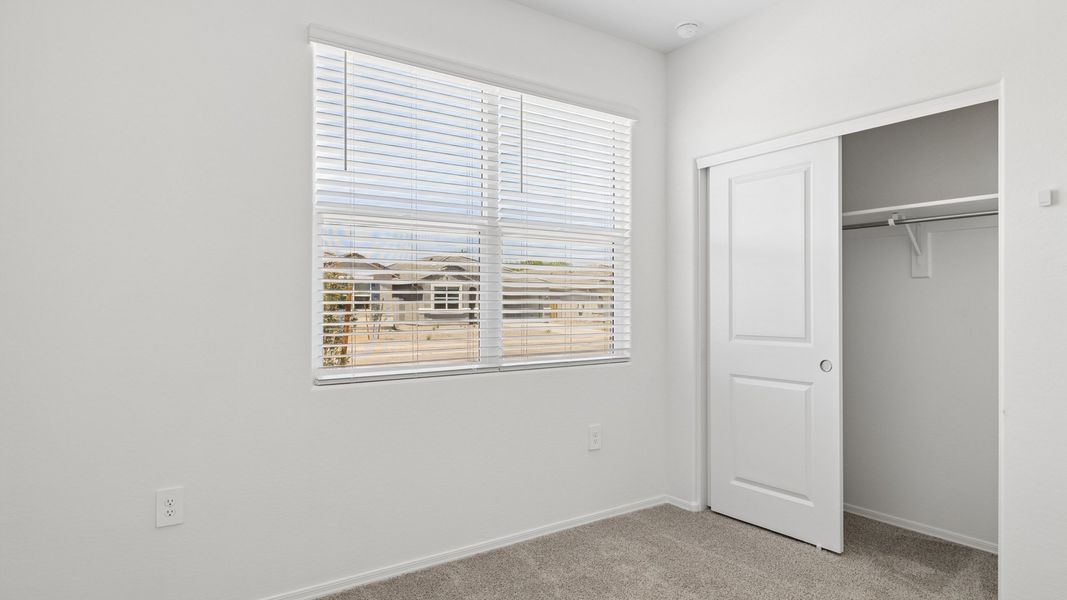 Representative unfurnished interior of a home built from the Lakeway by D.R. Horton in Heartland Ranch, Coolidge (Image 14).
