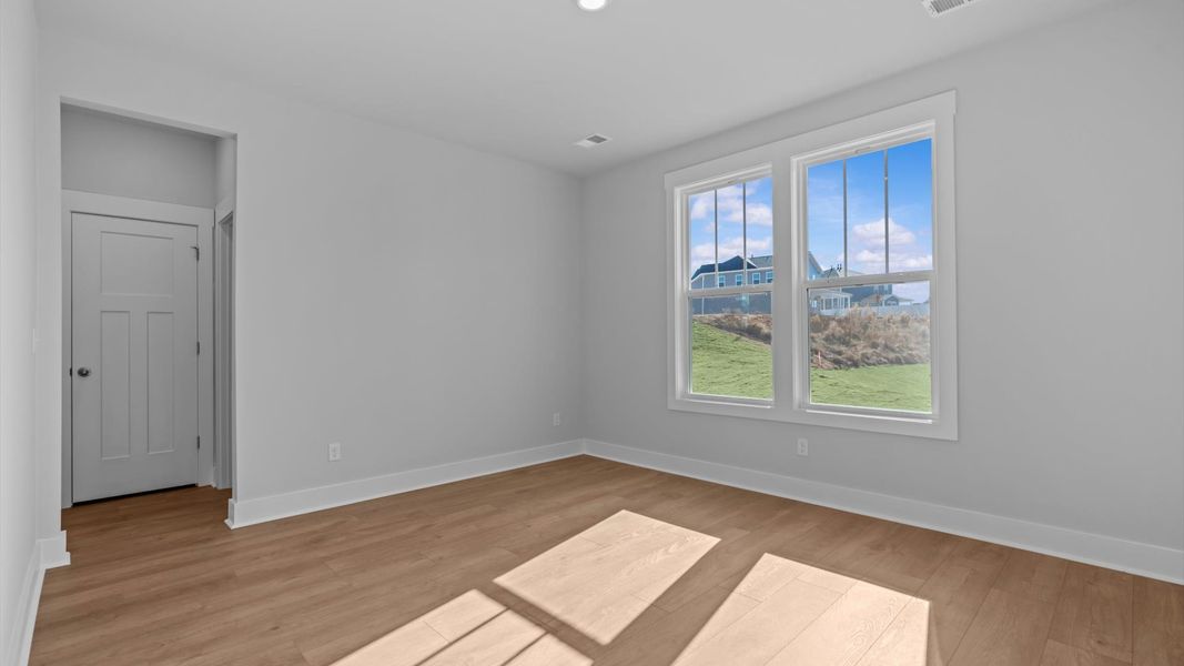 Furnished interior view inside a new home in Woodglen, Piedmont (Image 16).