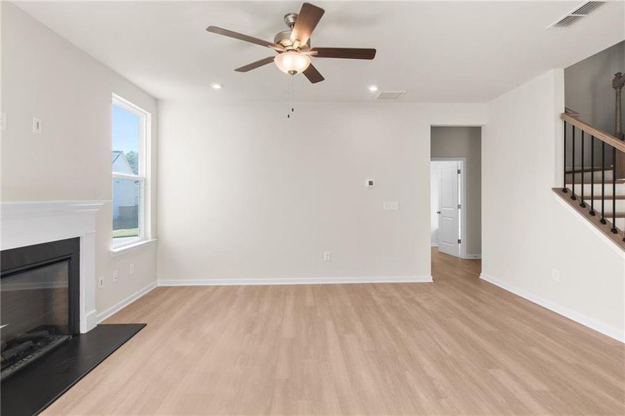 Spacious, unfurnished interior of a new home in The Village at Shallowford, Kennesaw (Image 20). Spacious, unfurnished interior of a new home in The Village at Shallowford, Kennesaw (Image 20).