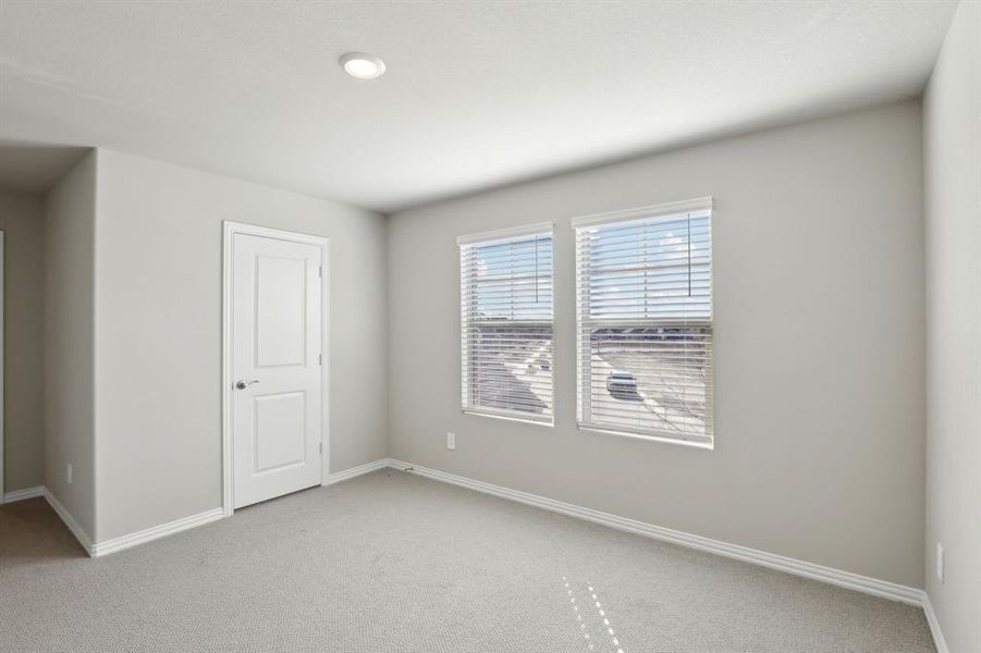 Photo is not of the actual home, but is an inspirational photo of builder’s model home and may depict options, furnishings, and/or decorator features that are not included. Photo is not of the actual home, but is an inspirational photo of builder’s model home and may depict options, furnishings, and/or decorator features that are not included.