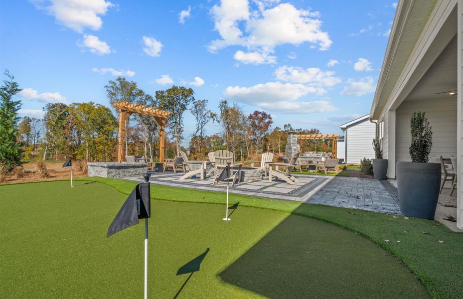 Representative exterior details of a home built from the Stardom by Del Webb in Del Webb Greenville, Greenville (Image 22).