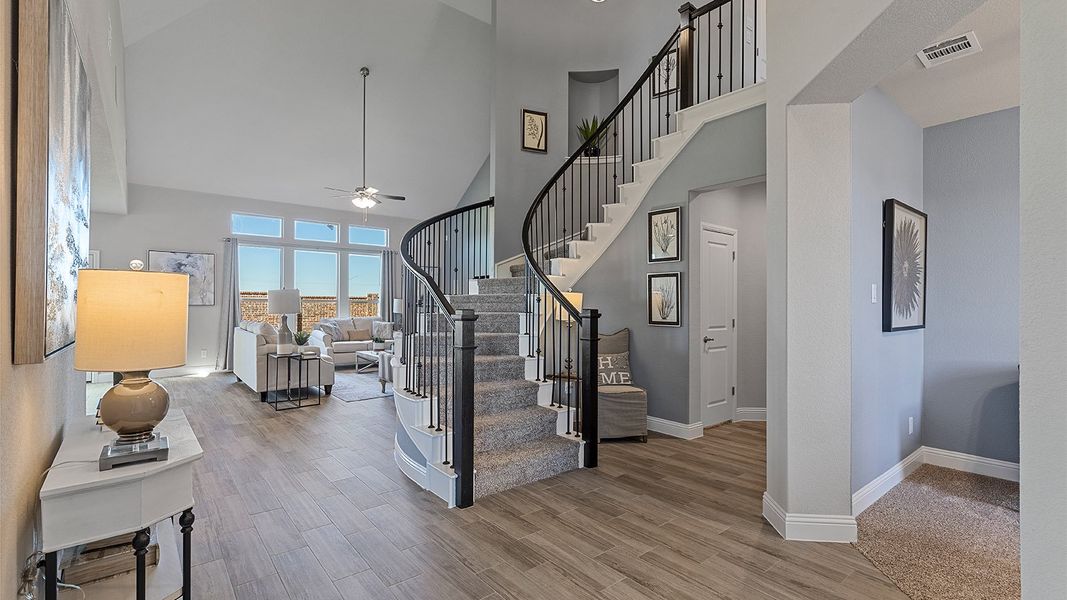 Representative furnished interior of a home built from the Valley spring by D.R. Horton in Lakeview Pointe, Grand Prairie (Image 4).