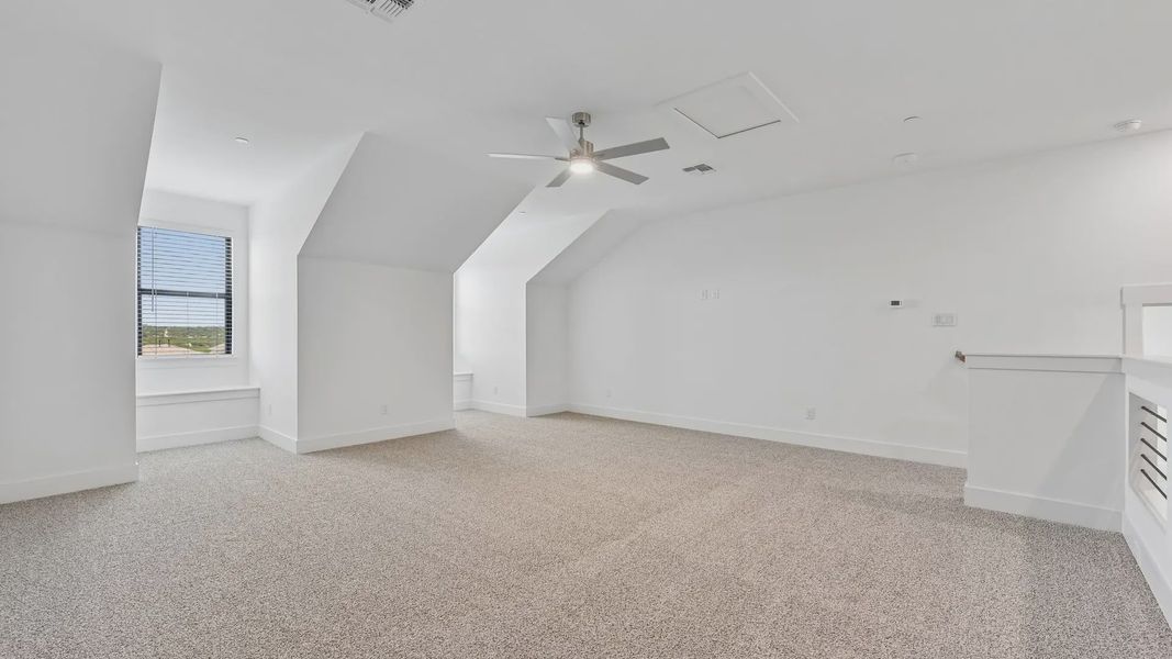 Spacious, unfurnished interior of a new home in Sweetwater, Austin (Image 21).