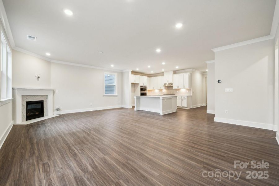 Spacious, unfurnished interior of a new home in Cannon Manor, Kannapolis (Image 11).
