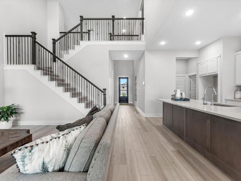 Spacious, unfurnished interior of a new home in Jubilee 50′, Hockley (Image 20).